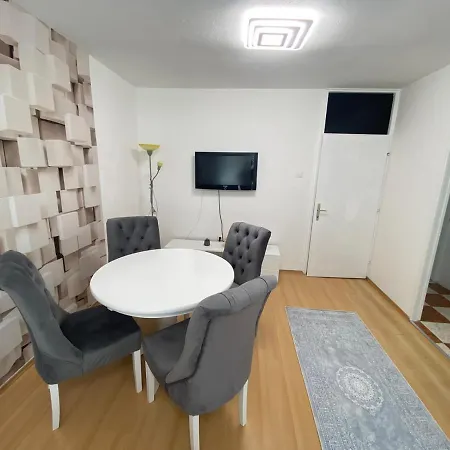 Citylux شقة
